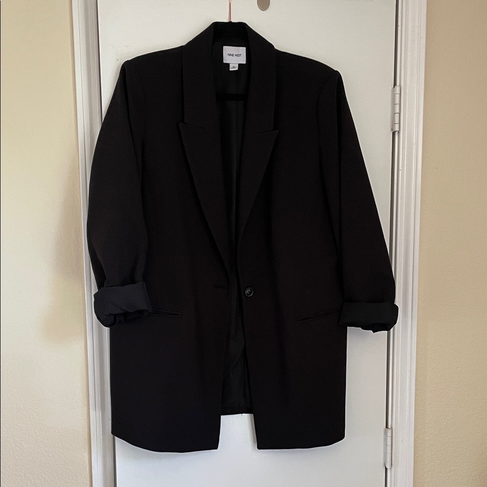 Nine West Black Oversized Blazer.
